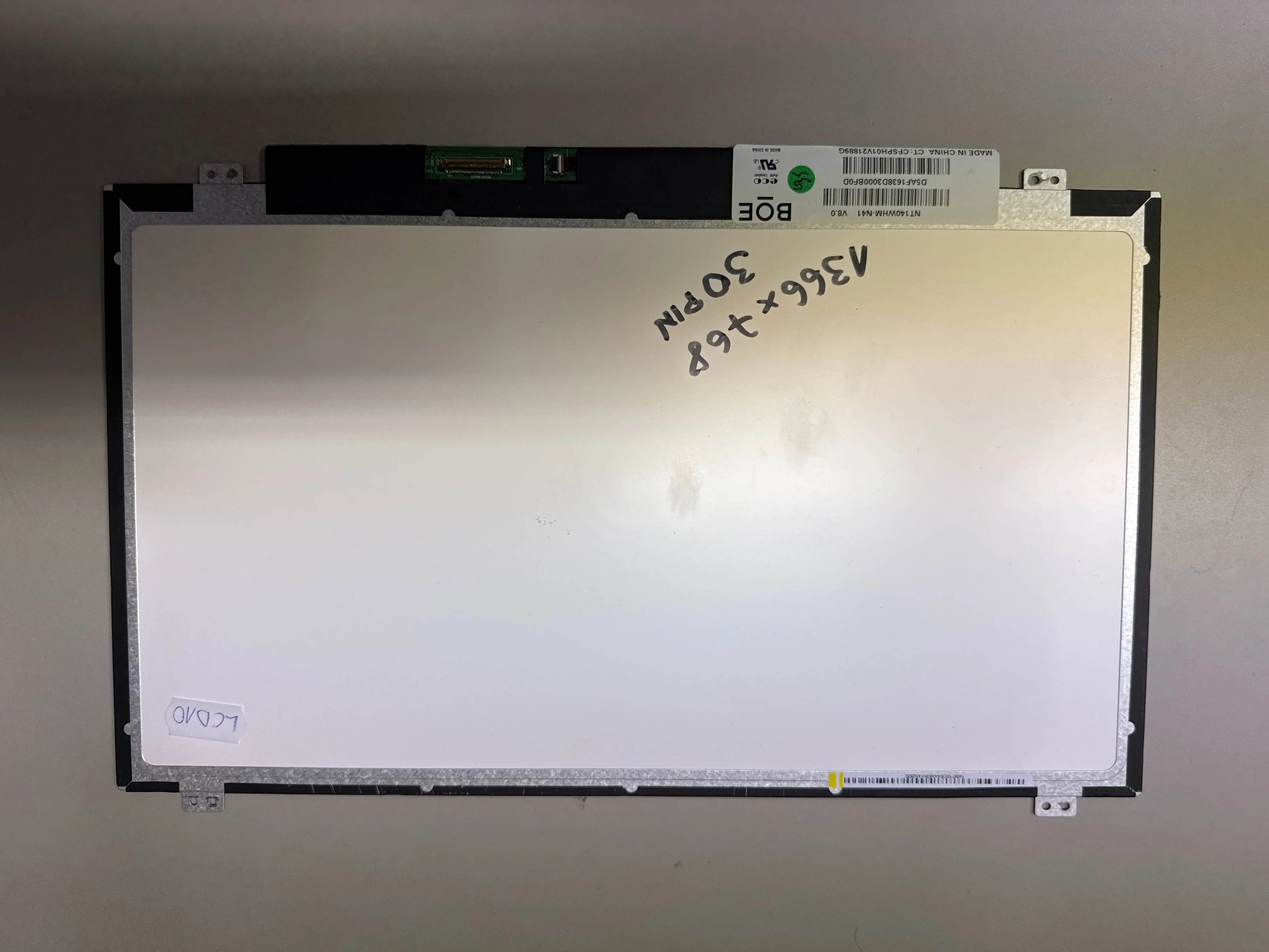 LCD 14.0" 1366×768 / TN / 60Hz / 30-pin LVDS (NT140WHM-N41 V8.0)